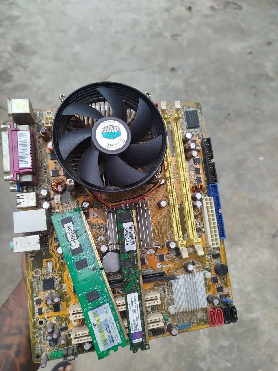 PlacaMãe AG31AP socket LGA 775 - Foto 2