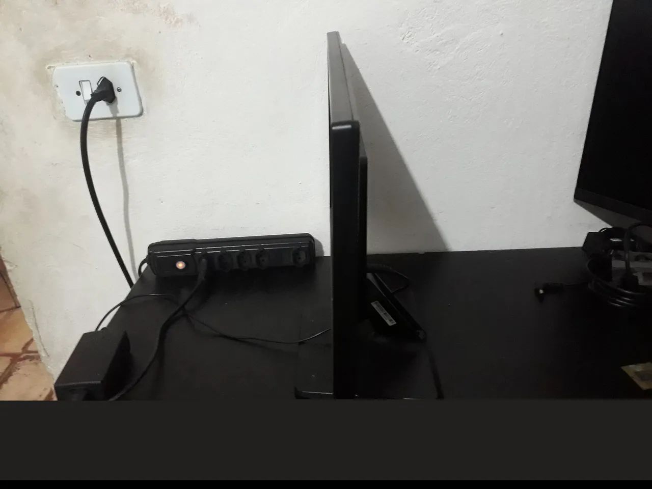 Monitor LG LED 19,5" - Funcionando Perfeitamente - Foto 2