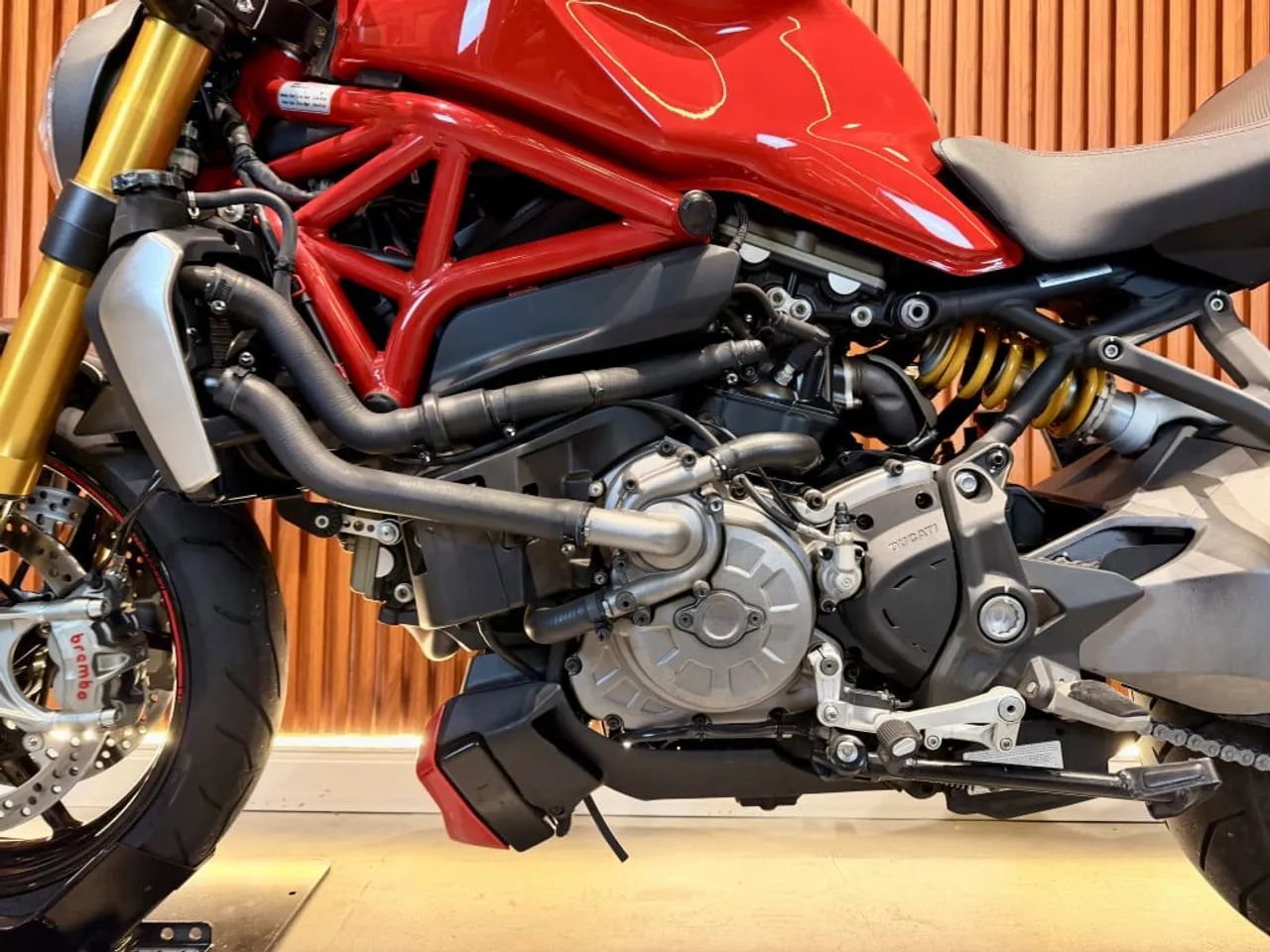 DUCATI Monster 1200 S - Foto 4