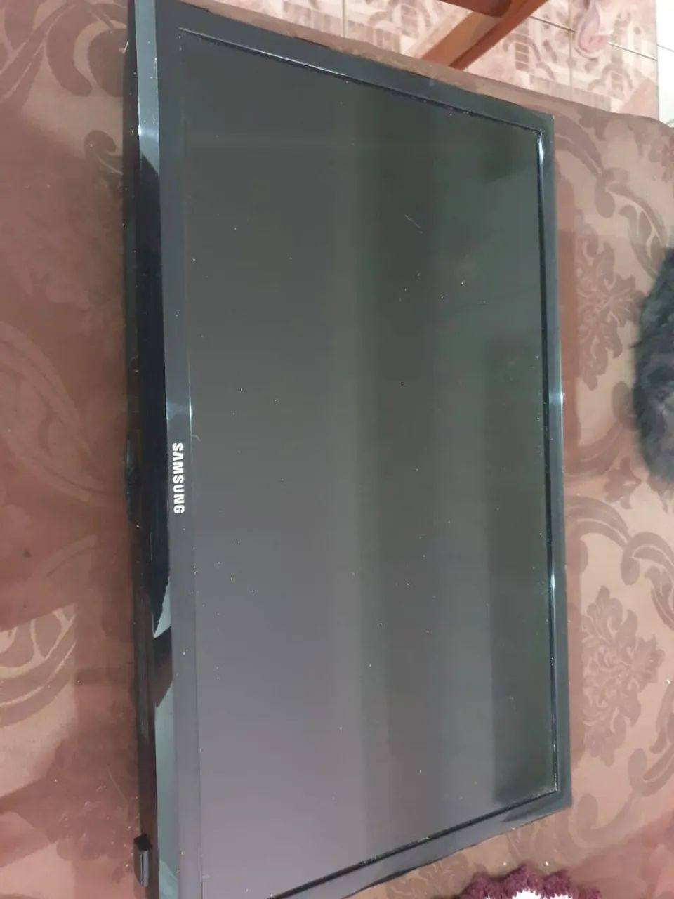 Vendo TV de 32 polegadas.