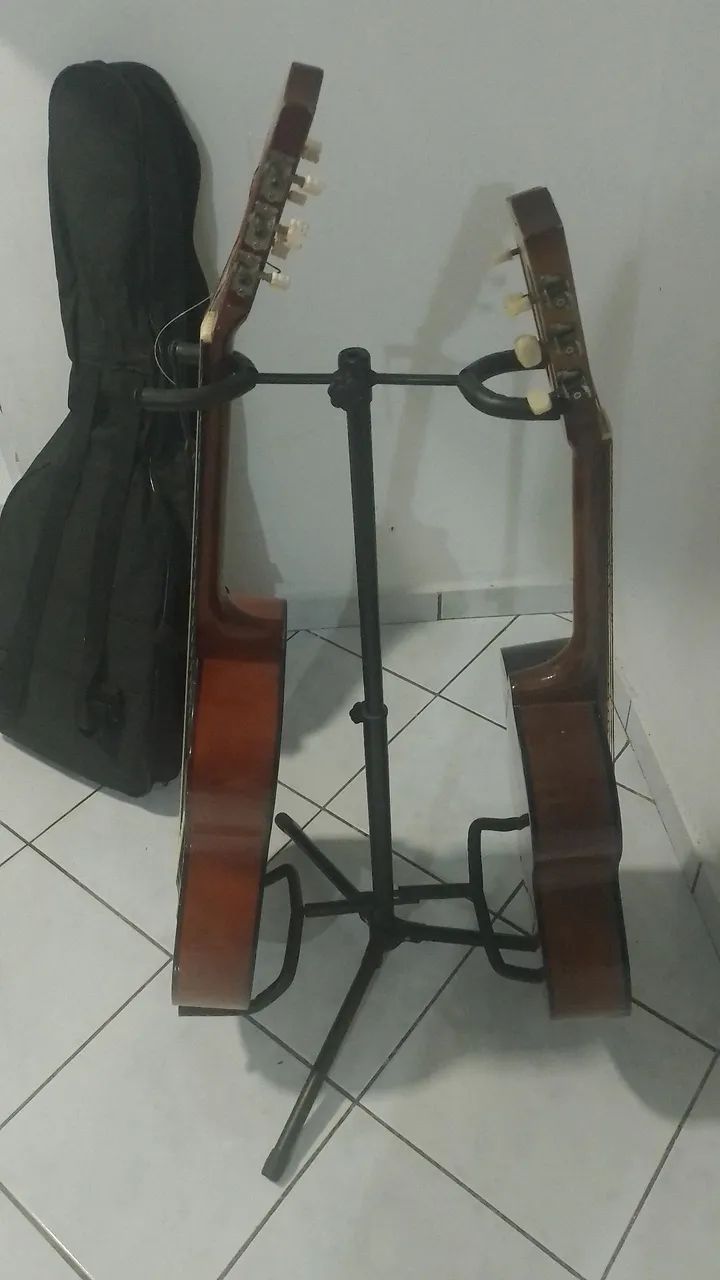 Violão  kashima com suporte  em perfeito estado - Foto 3