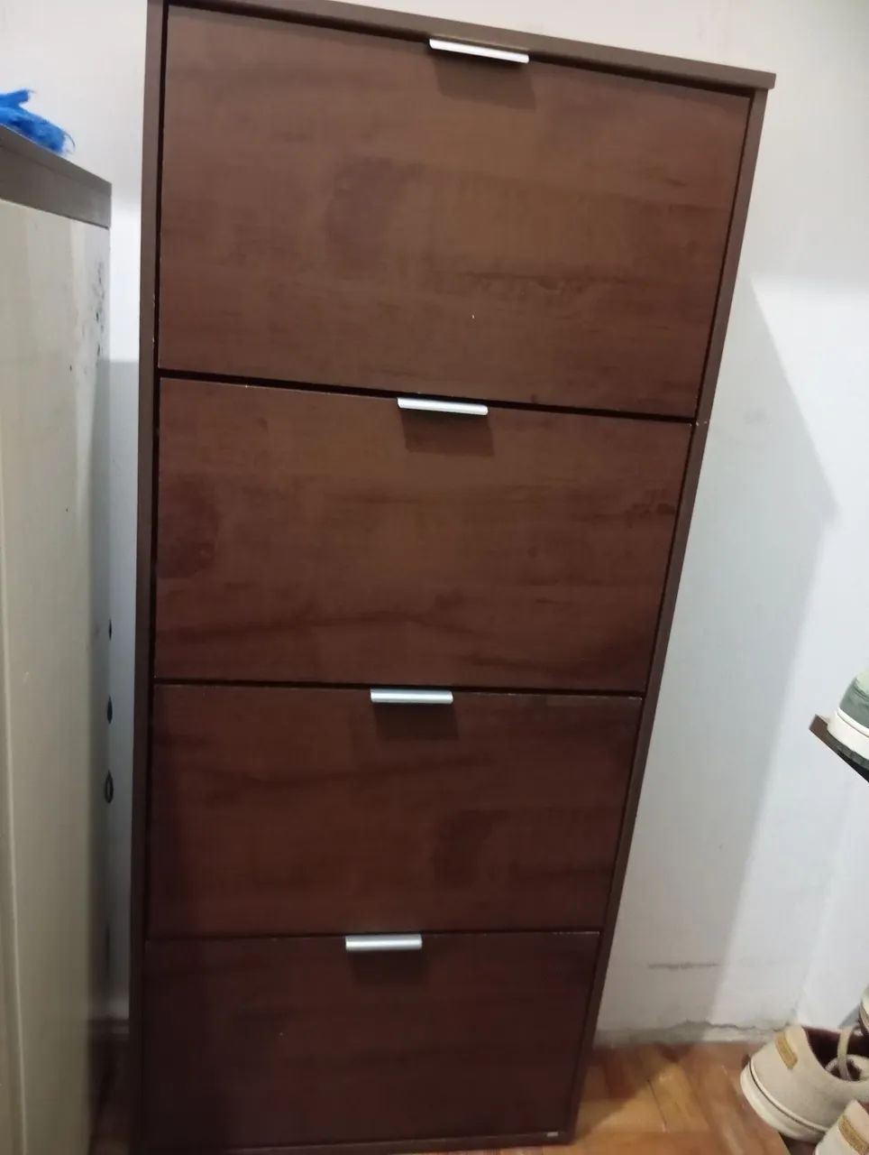 Vendo sapateira 
