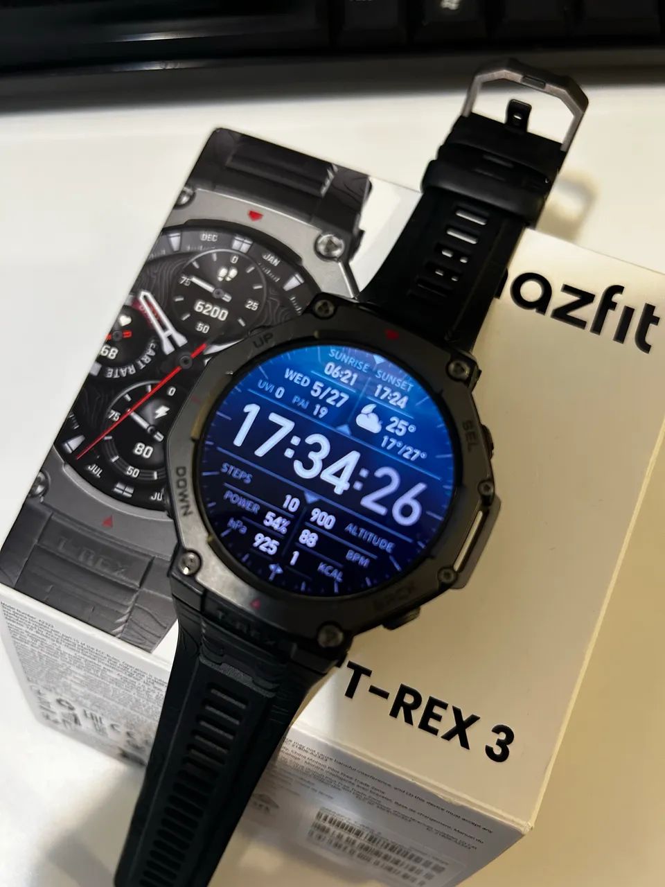 Relógio Amazfit T-Rex 3