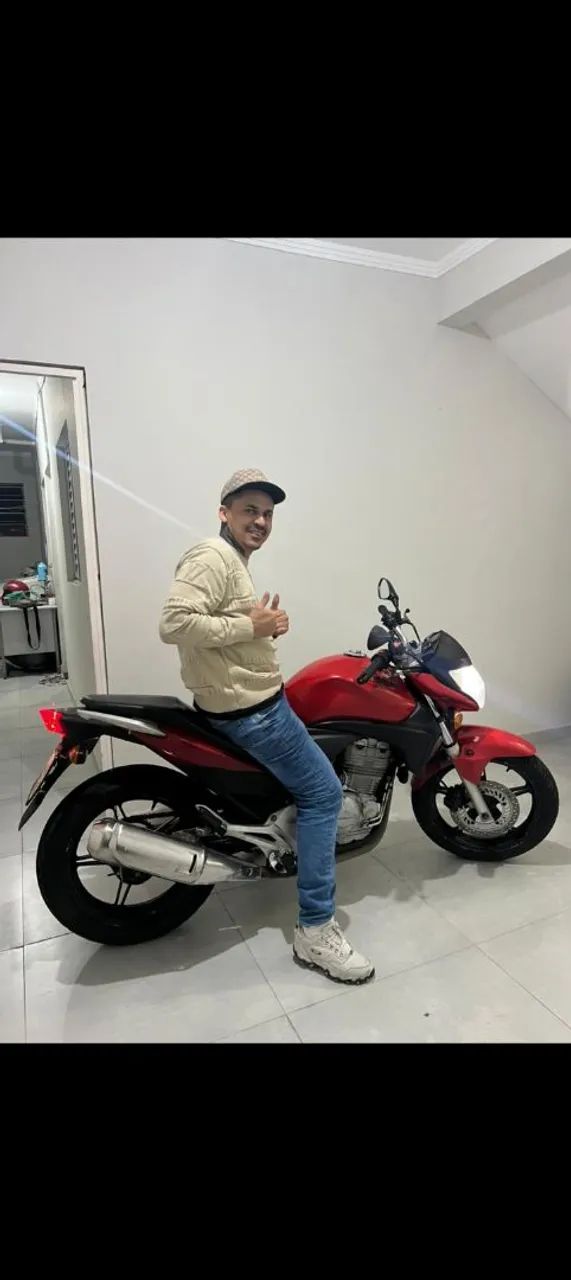 CB 300  - Foto 2