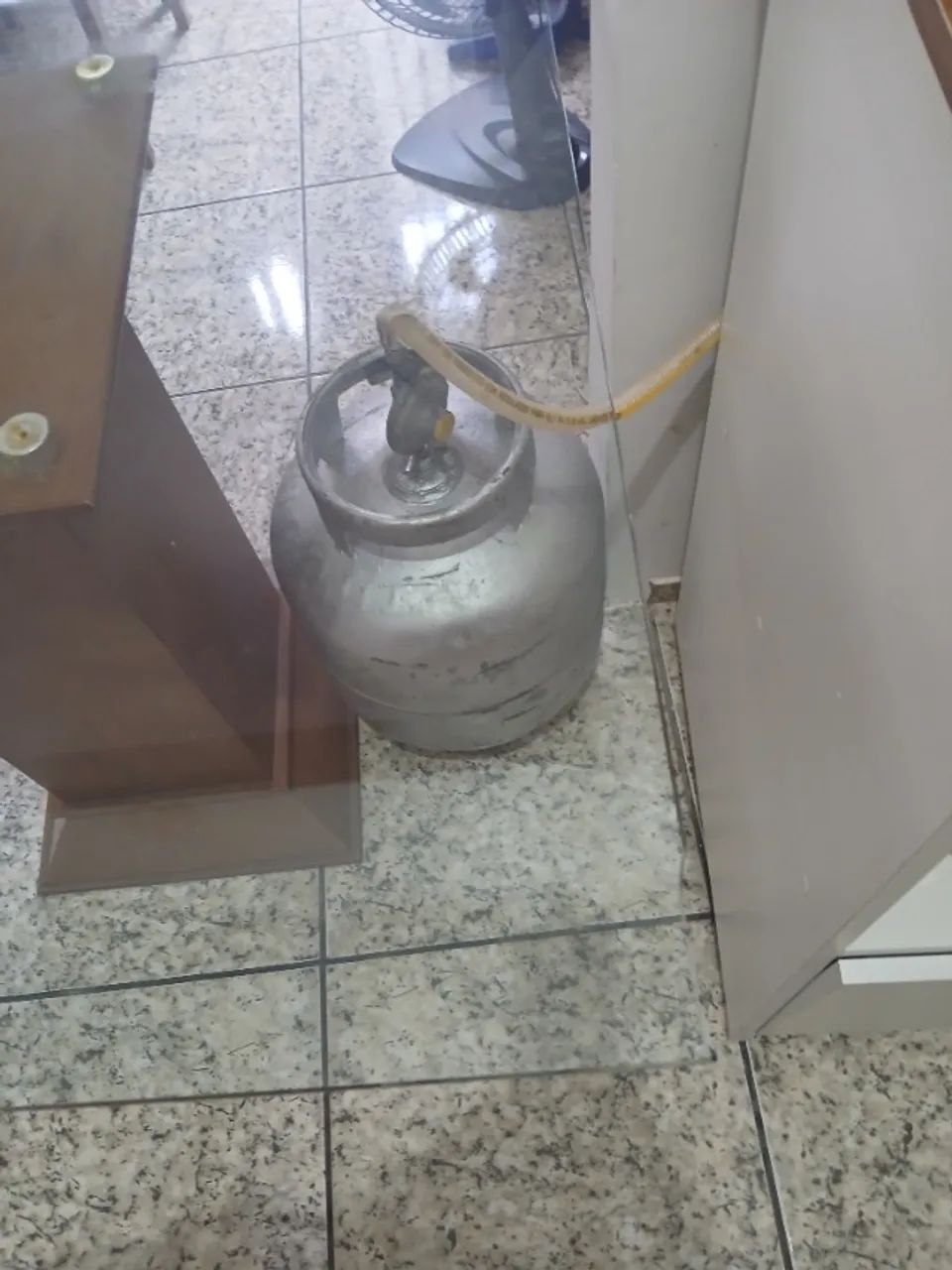 Mesa de jantar de vidro - Foto 2
