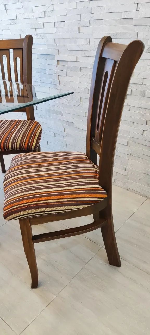 Mesa de Jantar Retangular 6 Lugares - Madeira Maciça e Vidro Bisotê - Foto 4