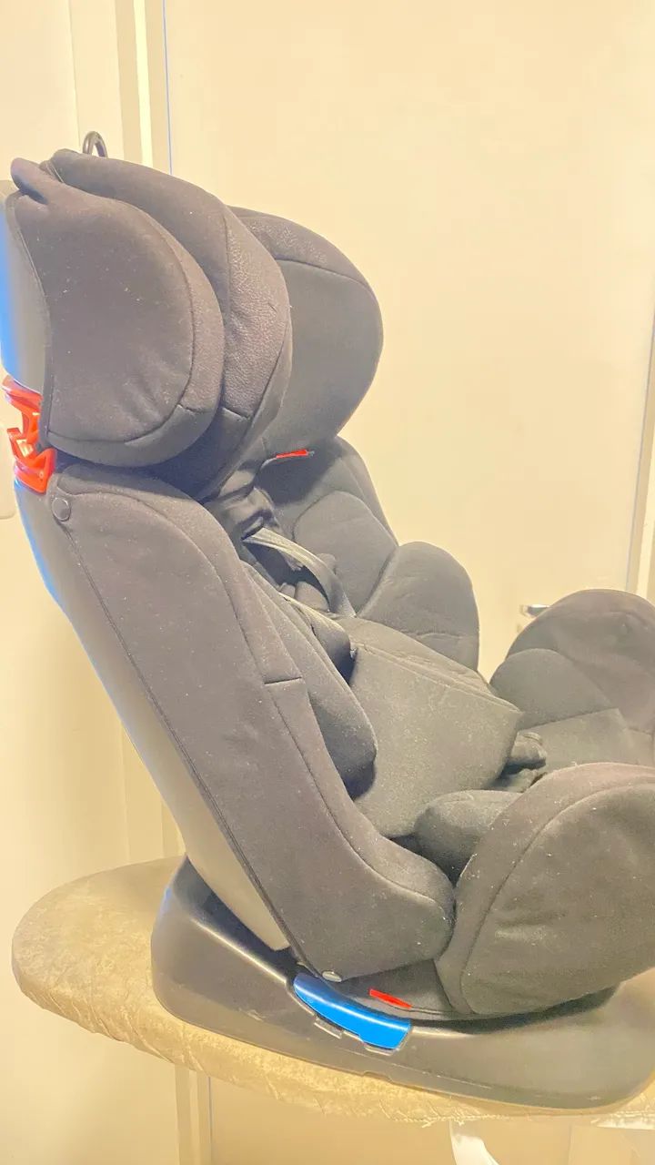 Cadeira de bebê conforto 