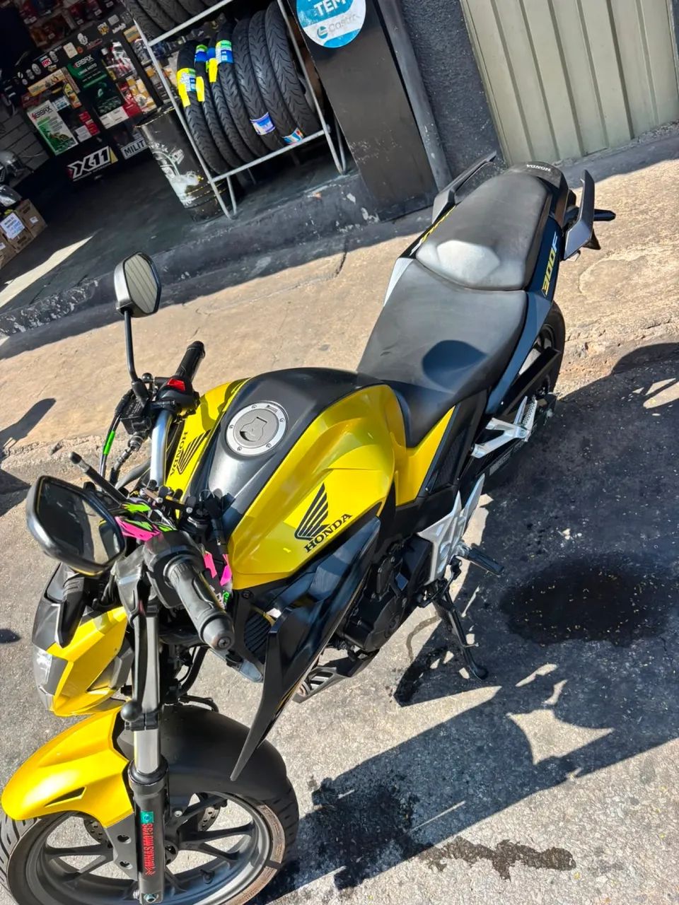 Cb300f Twister dourada  - Foto 2