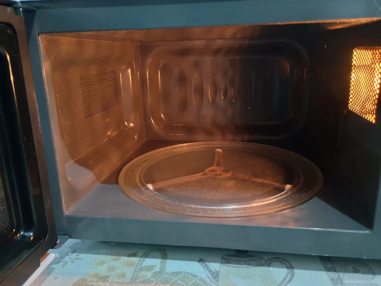 Vende se microondas 