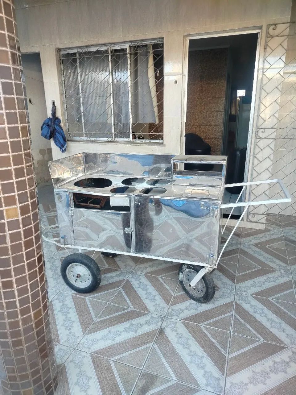 Vendo este carrinho de acarajé 
