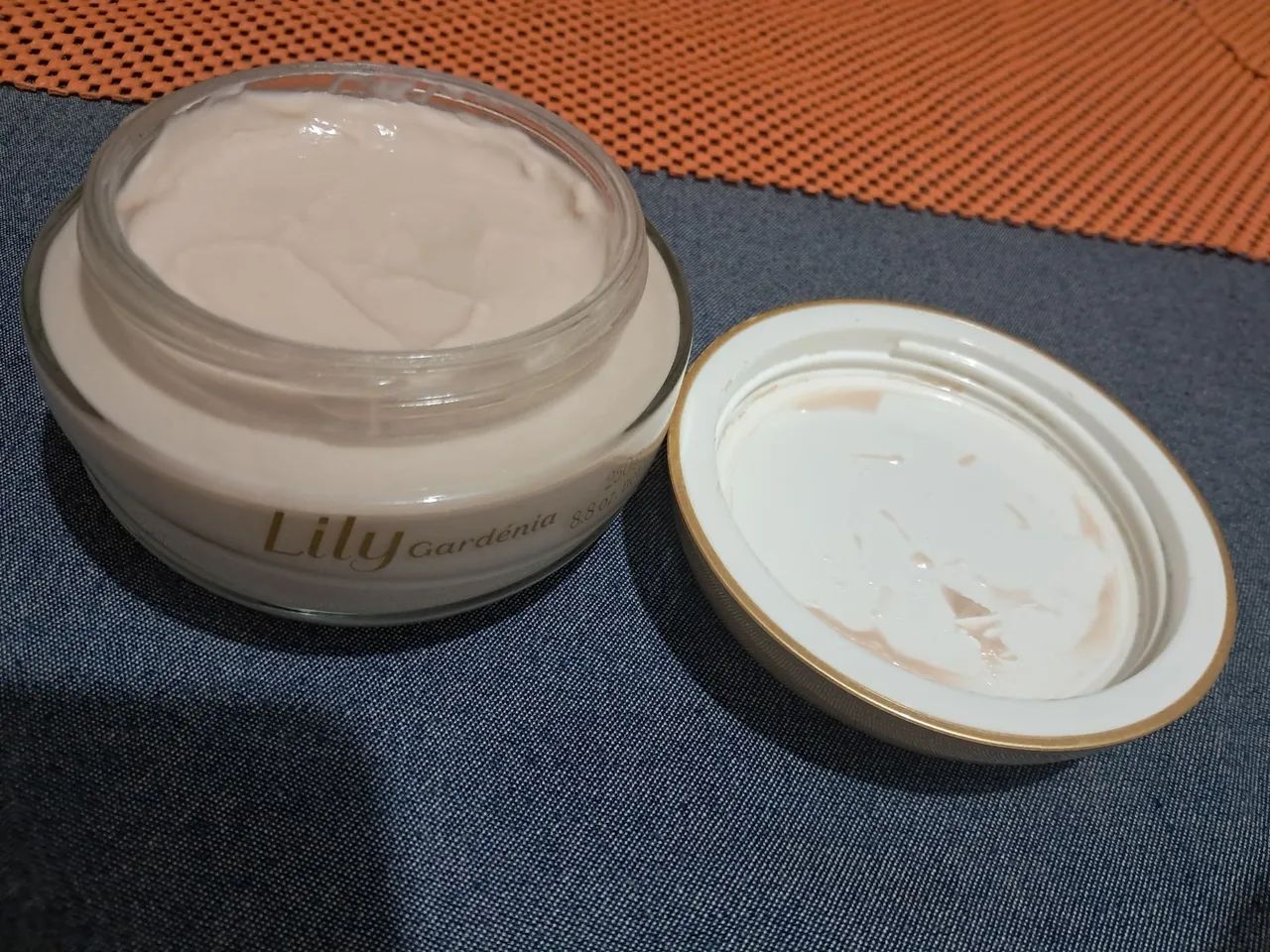 Kit perfume e creme Lily gardênia  - Foto 2