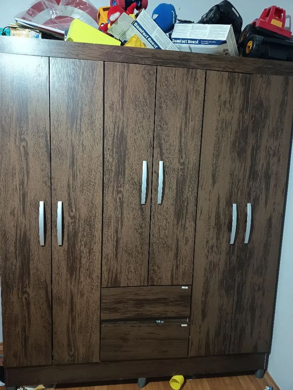 Guarda roupa infantil ou solteiro