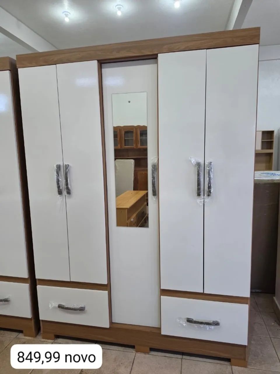 GUARDA ROUPA DE CASAL NOVO
