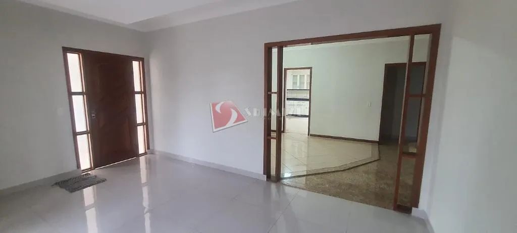 Casa para alugar em Maringá, Jardim Imperial I, com 4 quartos, com 290 m² - Foto 5