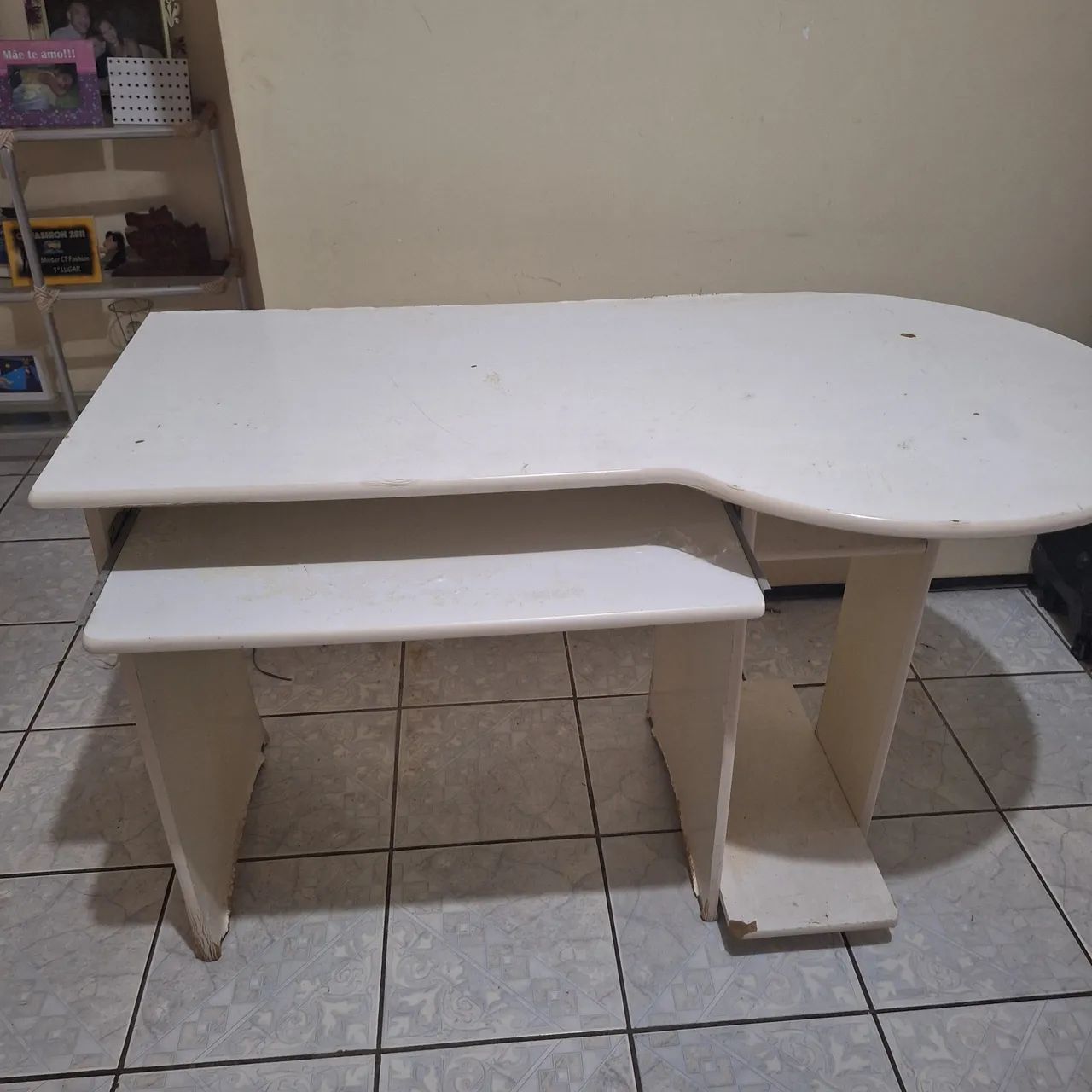 Mesa para Computador / Gamer em Ótimo Estado
433925528665477125