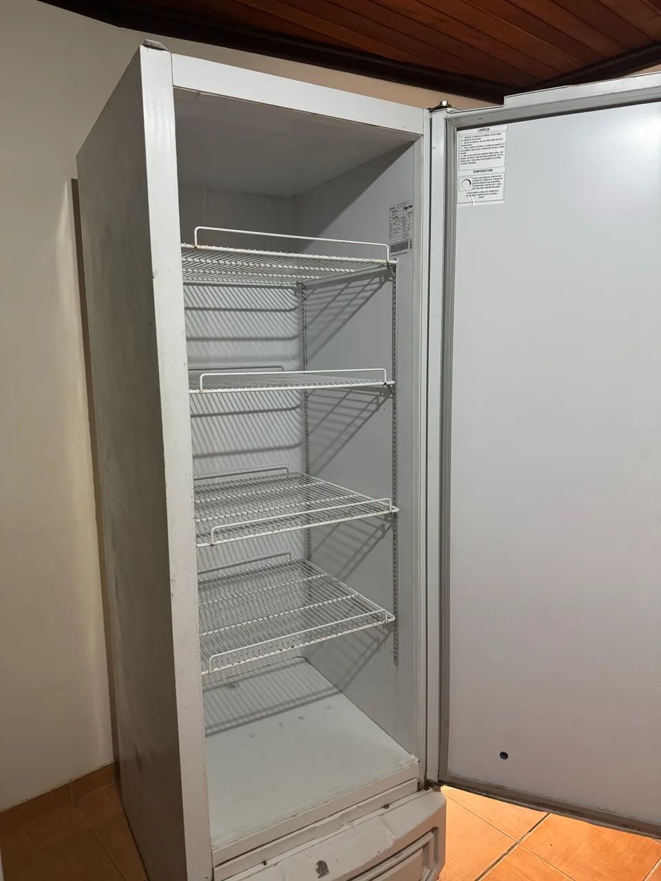 Freezer vertical Gelopar - Foto 2
