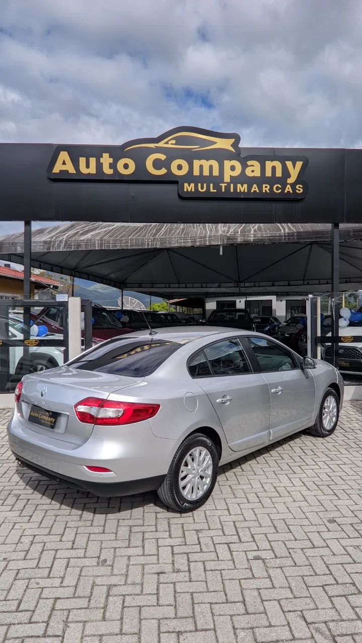Renault Fluence Sed. Dyn. Plus 2.0 16V Flex Aut. 2017 - Foto 2