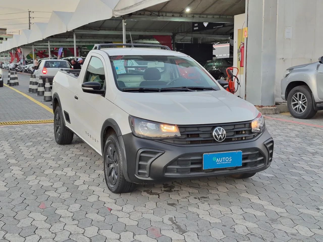 Volkswagen Saveiro Saveiro Robust 1.6 Total Flex 16V 2024