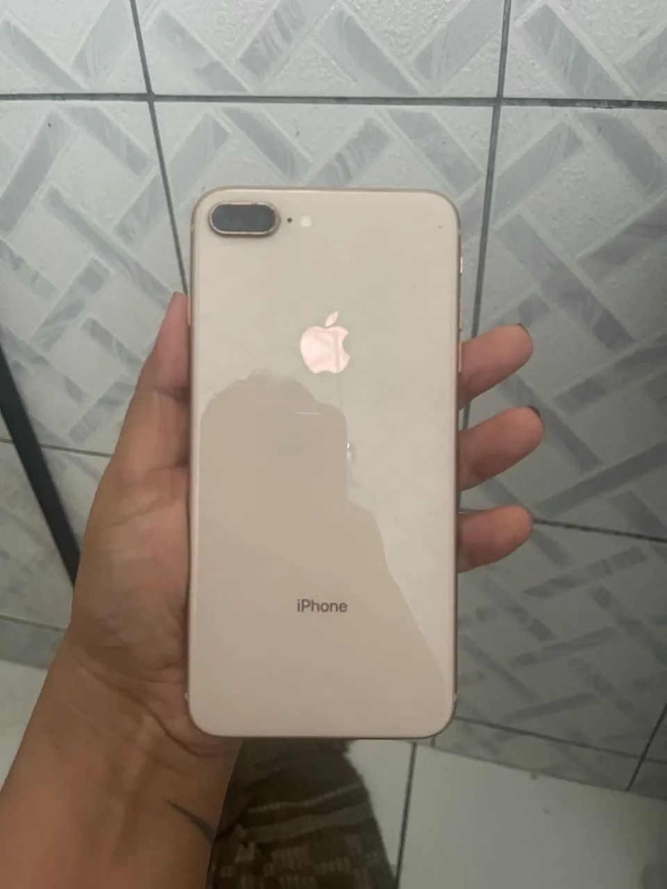 Vendo iPhone 8 Plus todo bom - Foto 3