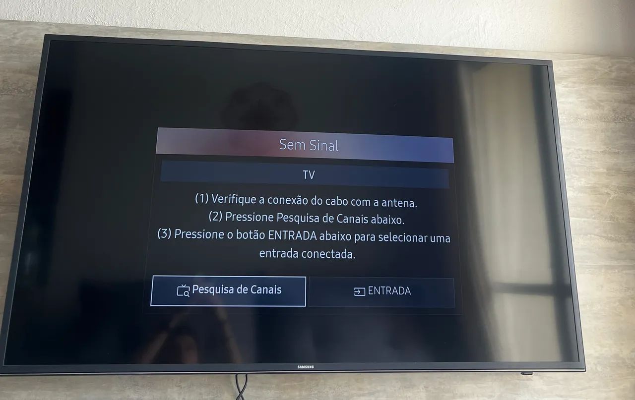 Vende-se smart TV Samsung 50 polegadas  - Foto 2