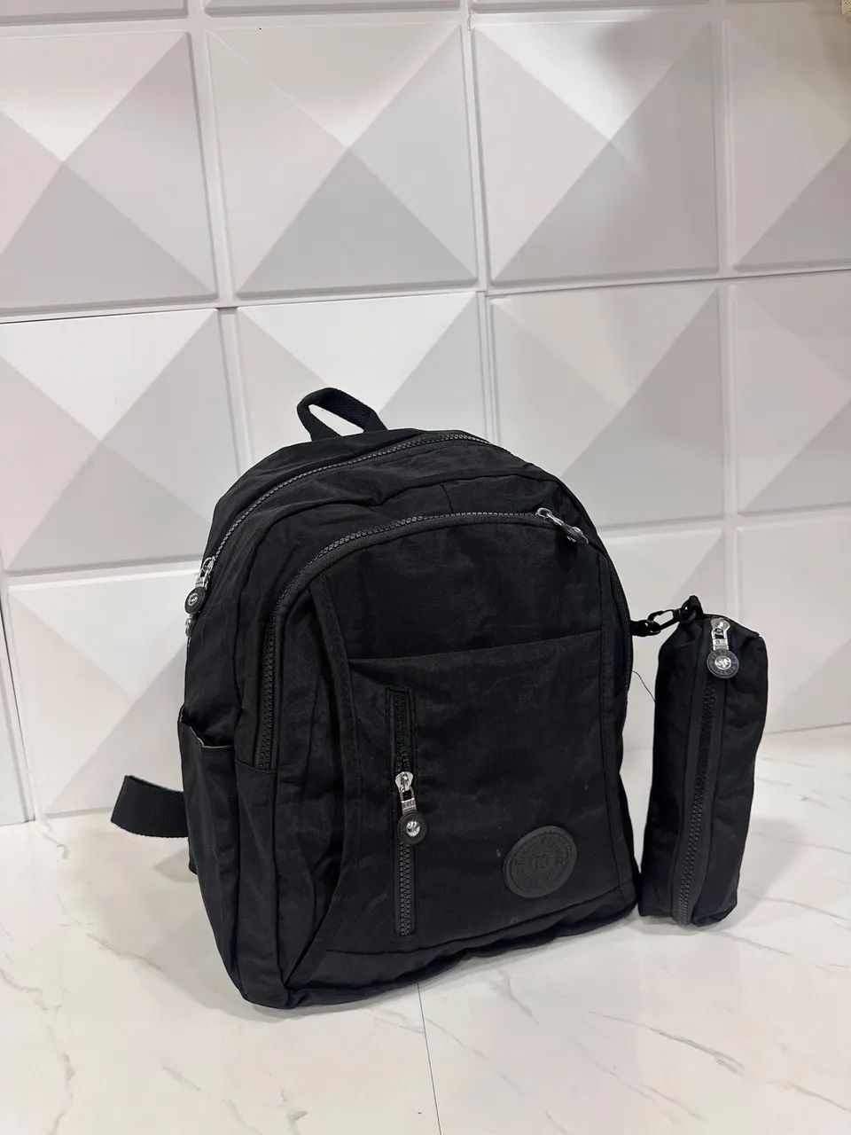 Mochila feminina com estojo  - Foto 3