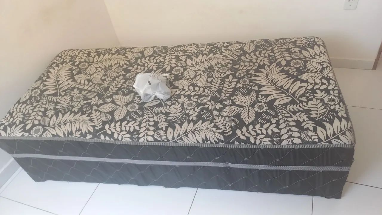  Cama