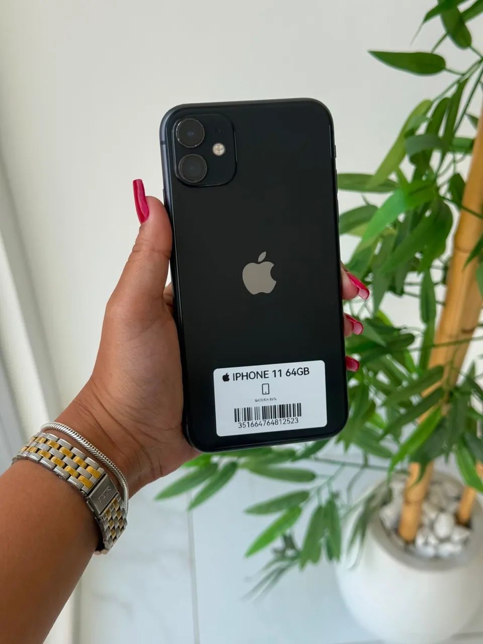 iPhone 11 64 gigas funcionando tudo