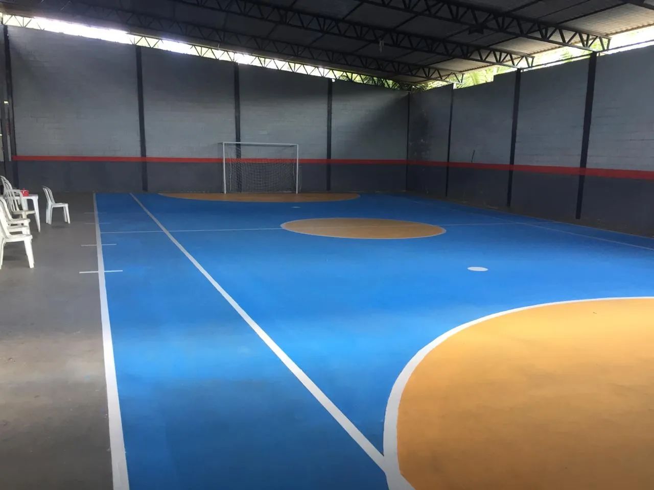 Complexo esportivo com bar e quadra de futsal - Galpão 650m² - Foto 2