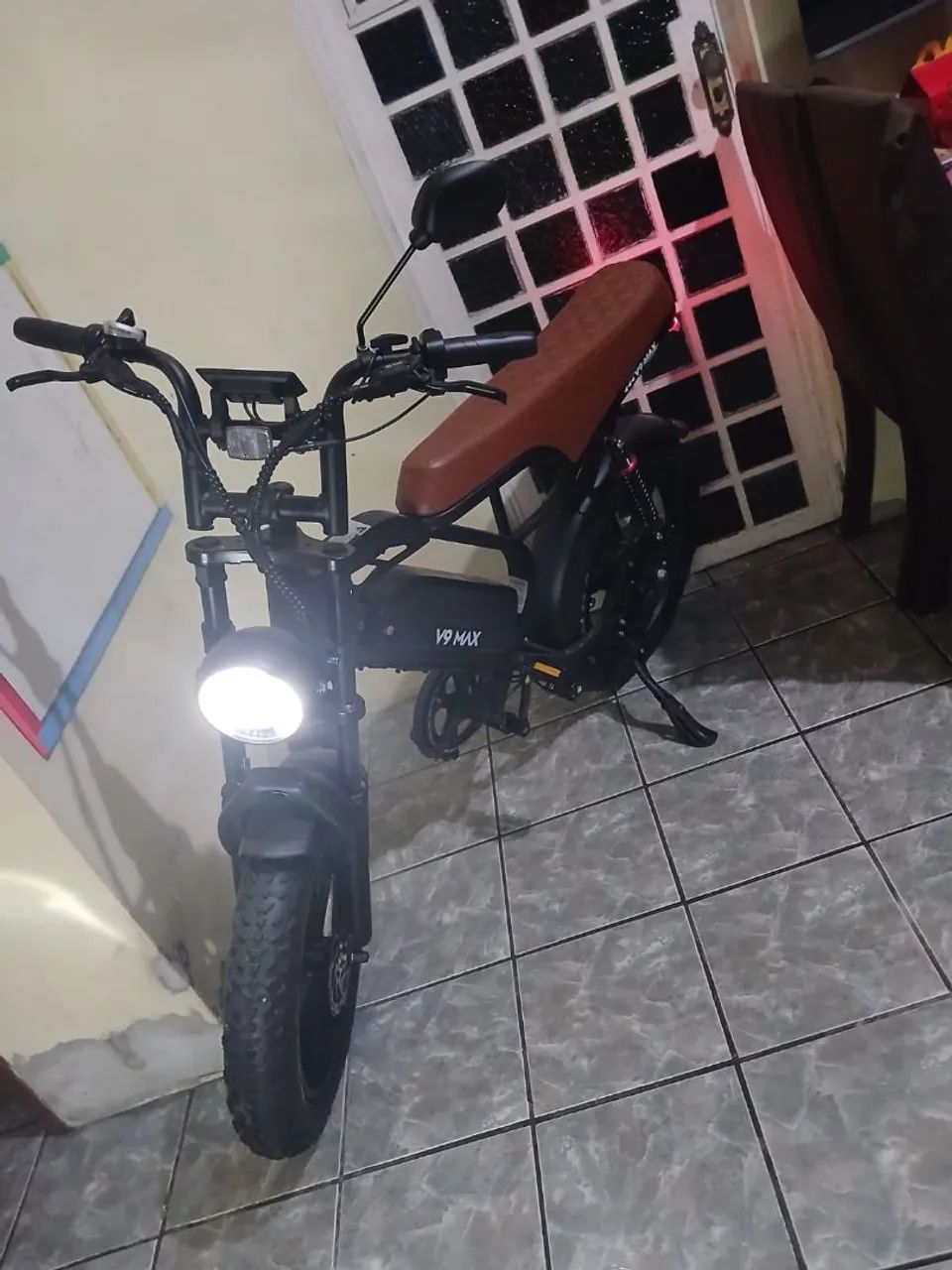 Bicicleta elétrica V9 MAXX