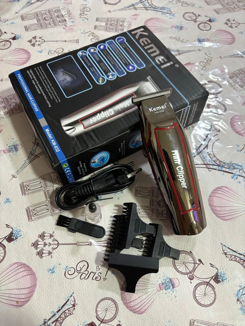 Maquina de Barbear e Cortar Cabelo Barba Profissional Kemei Km-032