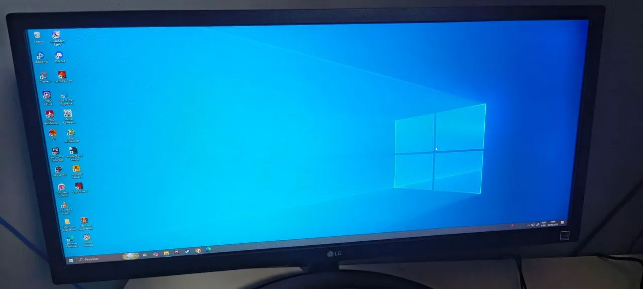 Monitor LG 25.7