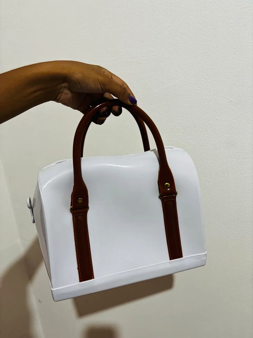 Bolsa Melissa Branca com Alças Caramelo - Foto 3