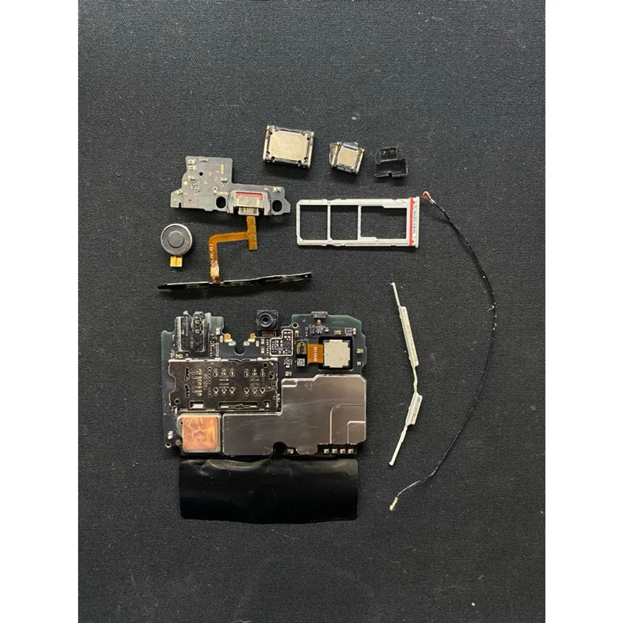Peças Motorola E13