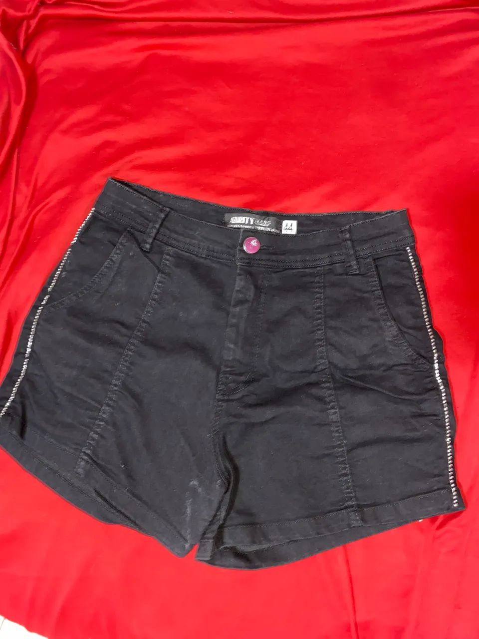 Roupas Seminovos e usada