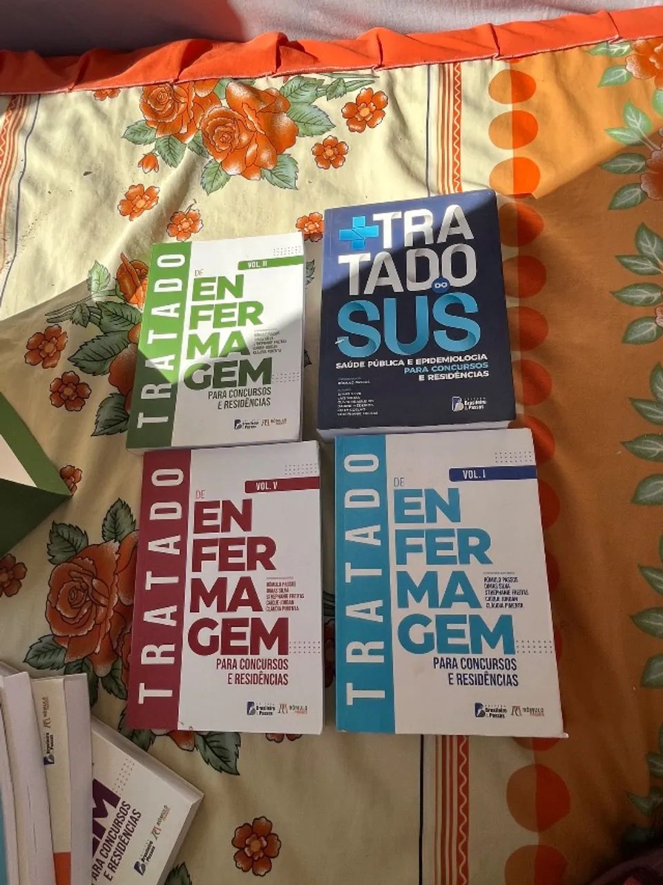 Livros  - Foto 2