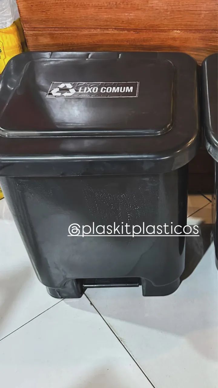 Lixeira de pedal| 50 litros - Foto 2