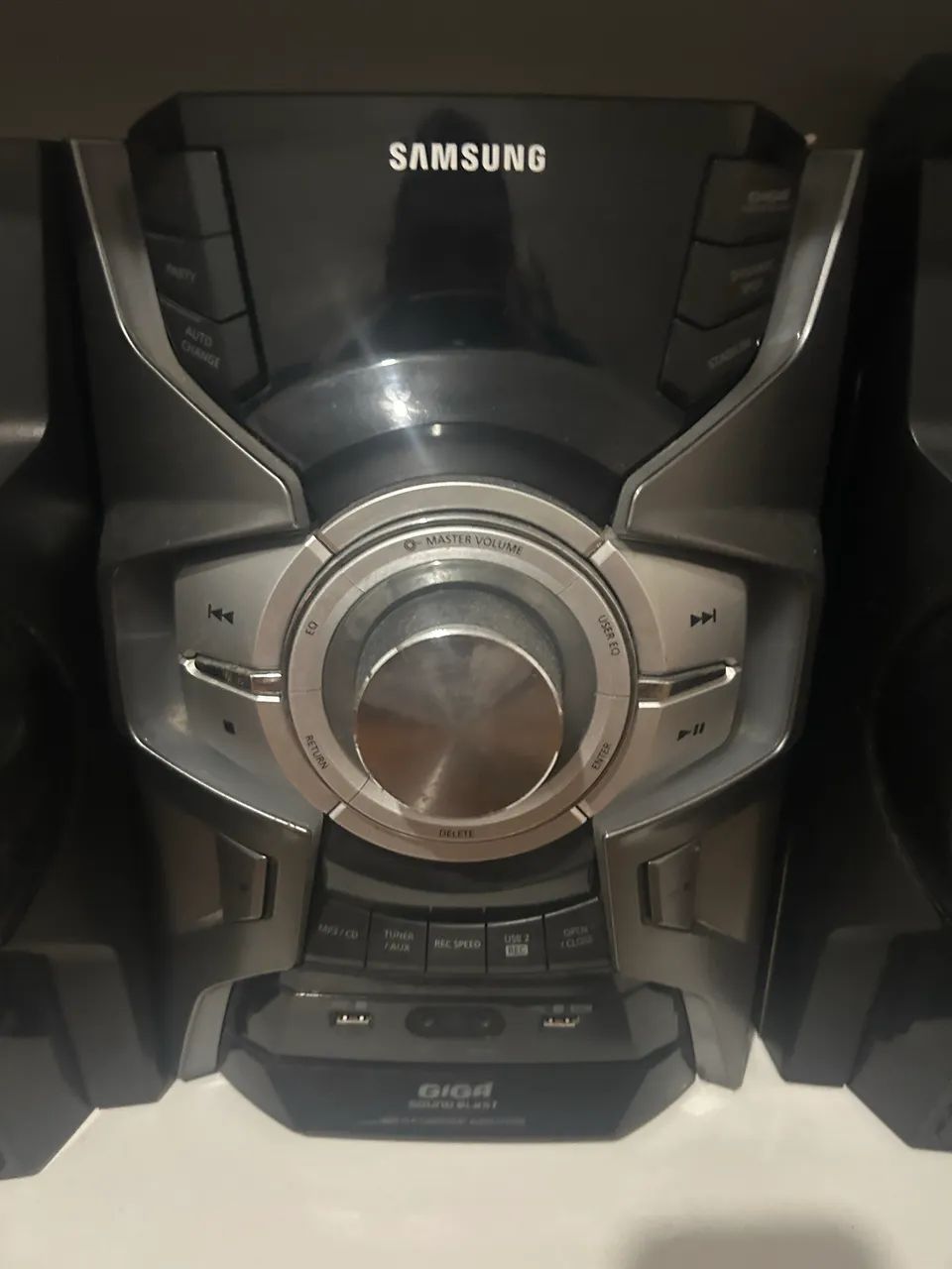 Som Samsung 3 cxs funcionando ok