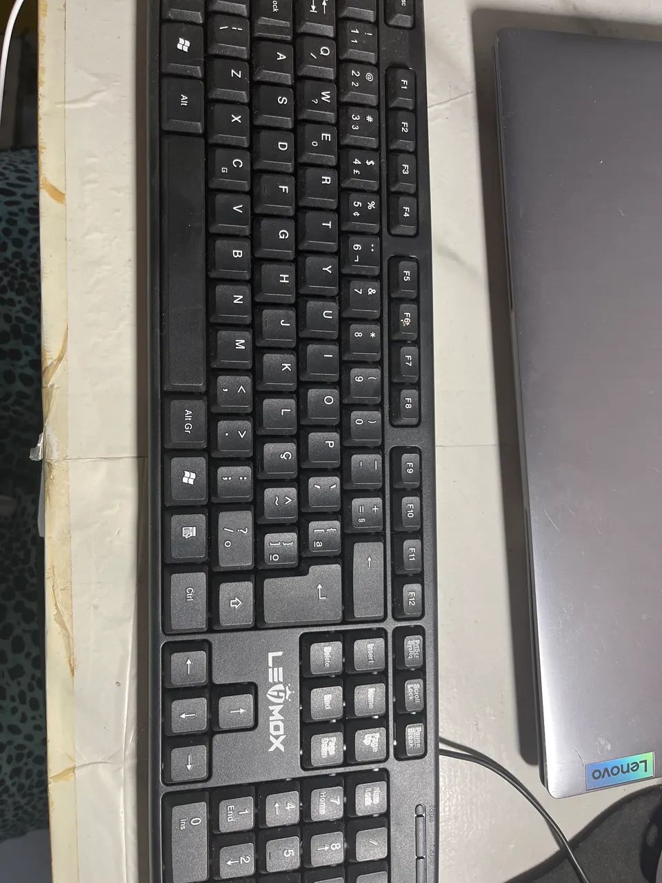 Teclado para Pc Novo entrada USB