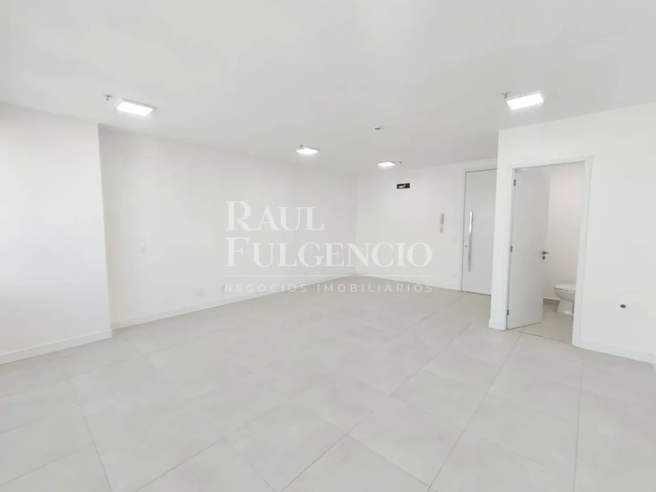 Sala para alugar na Gleba Palhano em Londrina - Foto 2