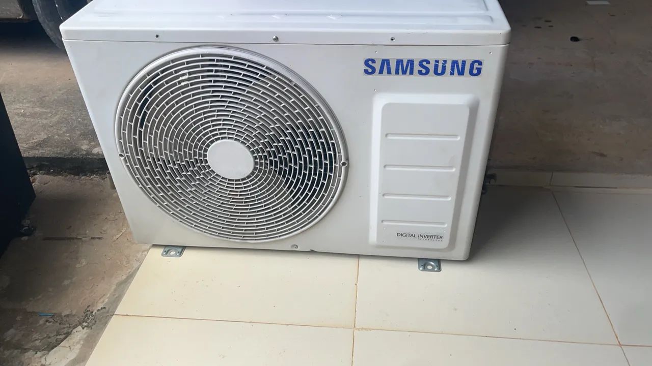 Vendo ar condicionado 18 mil btus