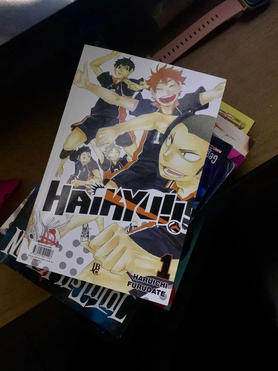 DESAPEGO Mangás - Hanako-kun e Haikyuu!
