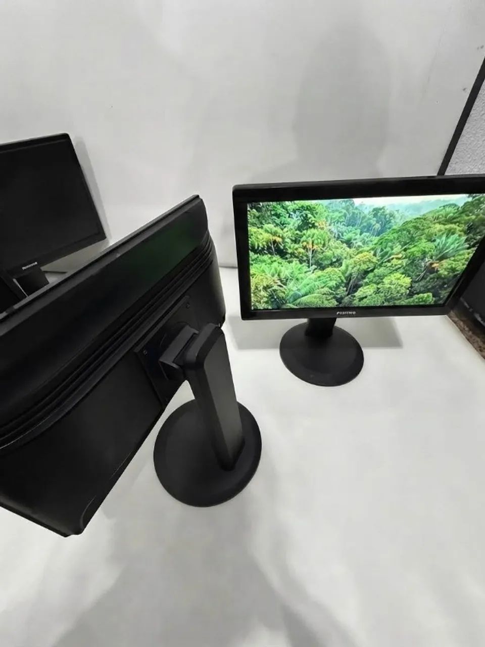 Monitor Positivo 936SWA-P 18,5 POLEGADAS - Foto 2