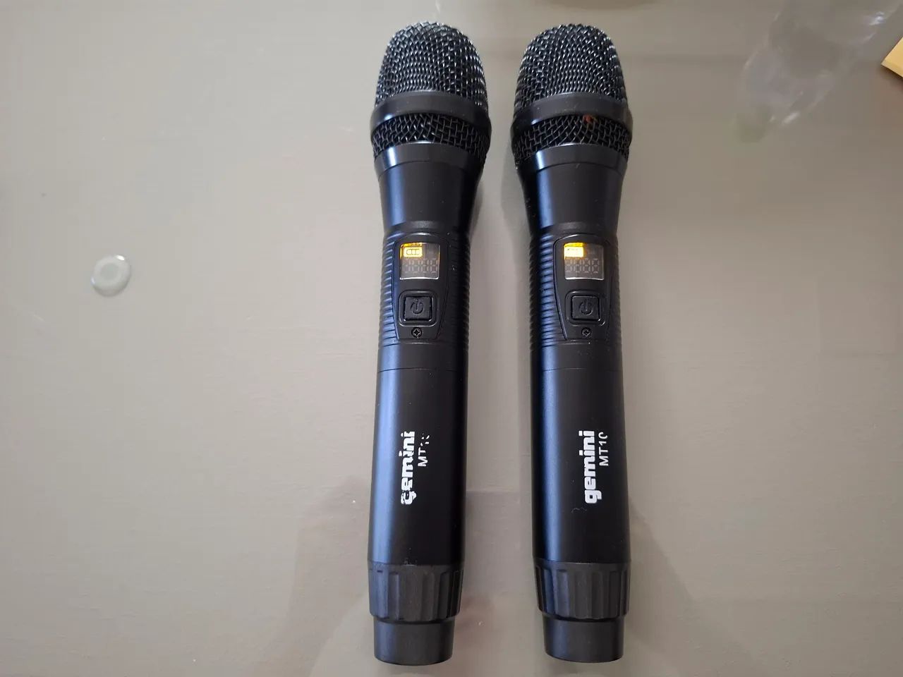 Microfones Gemini Sound MT10 e Receptor 