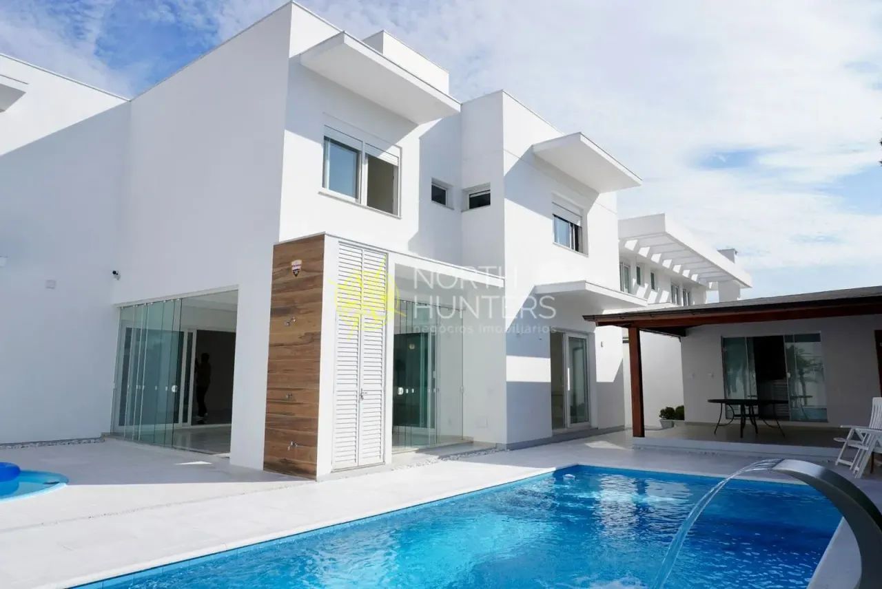 Casa com Piscina e 5 Dormitórios à Venda em Jurerê Internacional  Florianópolis - Foto 4