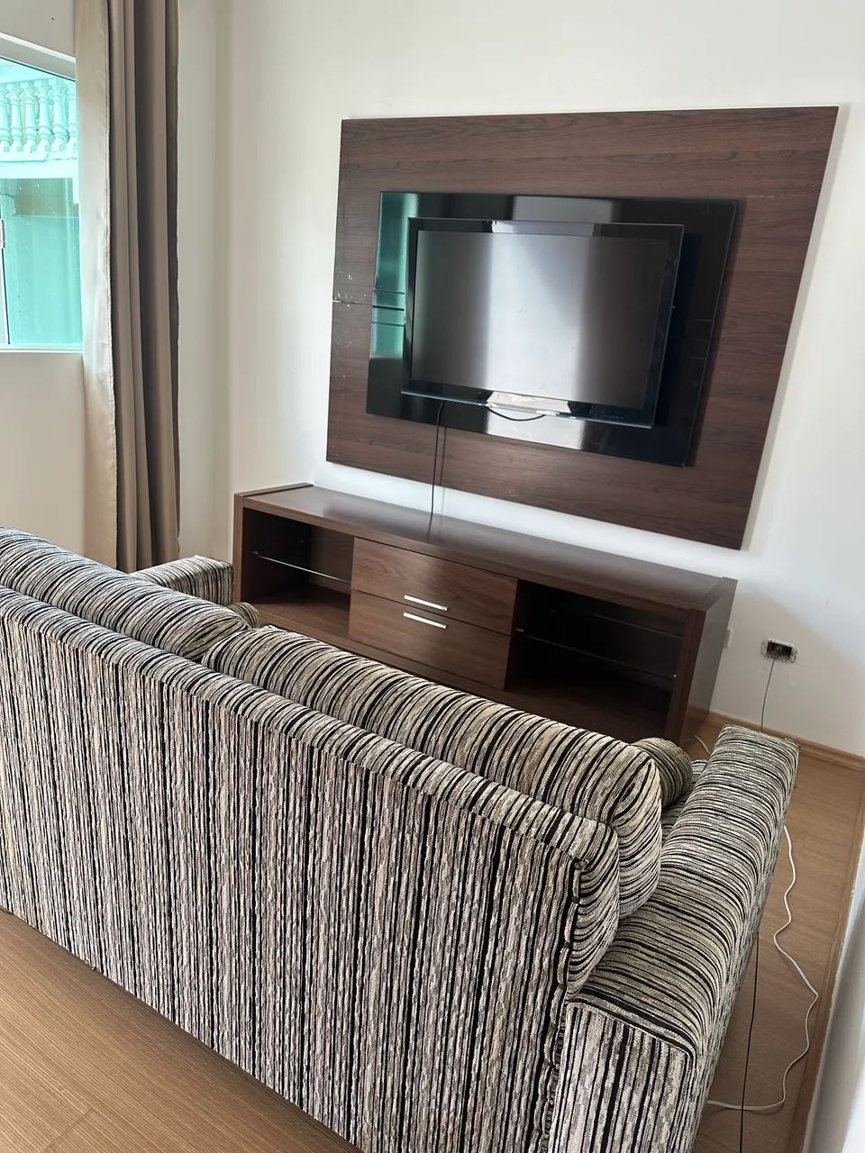 Mercês - Quarto para rapaz ou moça 