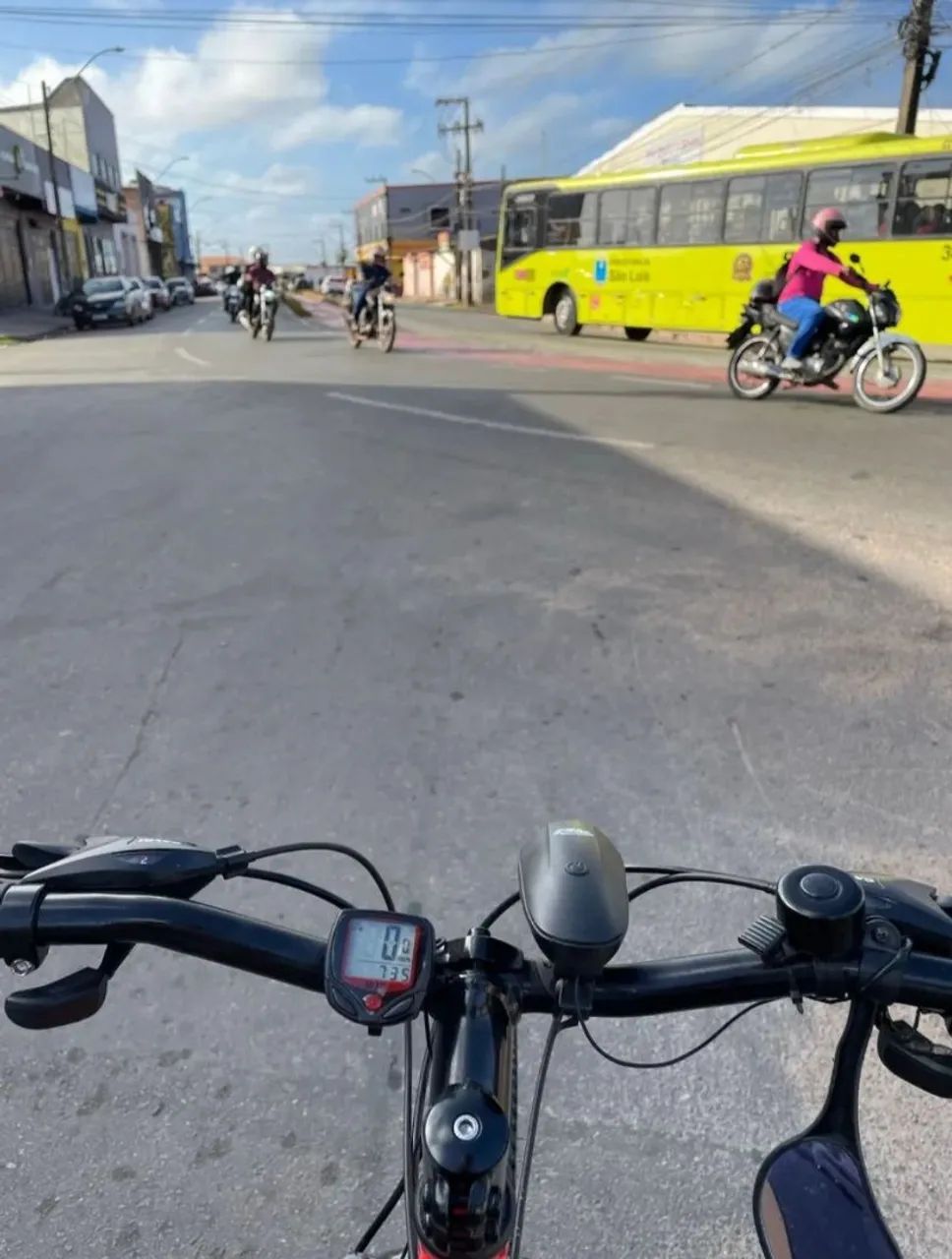 Bicicleta aro 29 vermelha - Foto 4