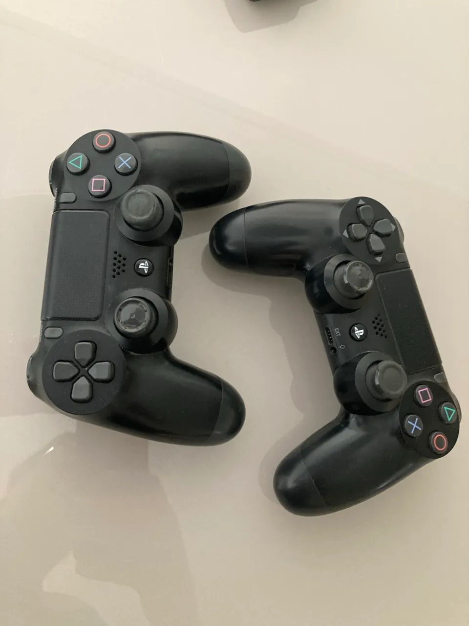 Controle e carregador para PS4 - Foto 2