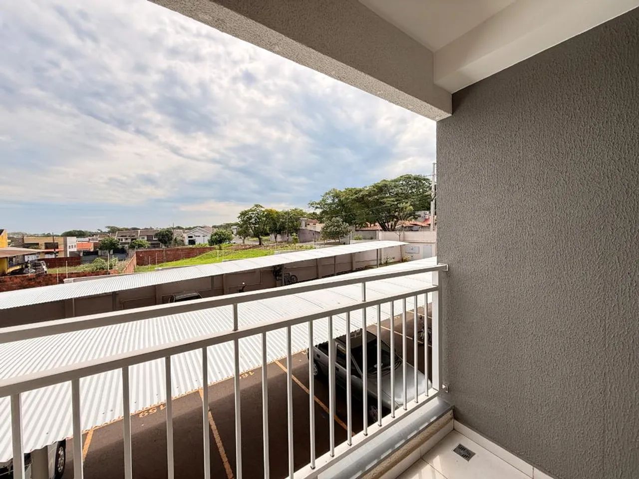 Apartamento para alugar em Maringá, Jardim Tropical, com 2 quartos, com 45 m² - Foto 4