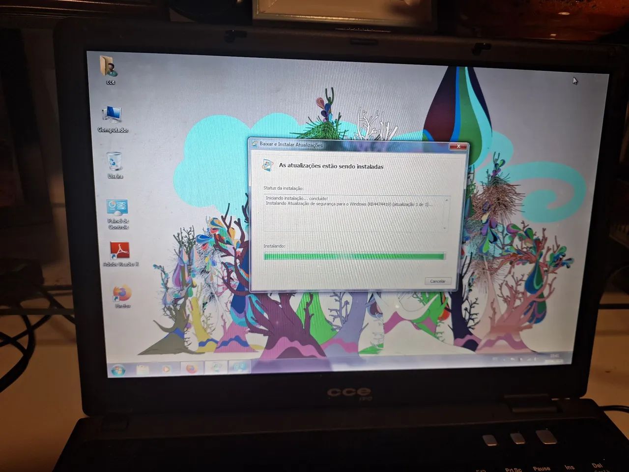 Notebook cce.  Windows 7 .2 gb de ram HD 80 gb .tudo funcionando menos  bateria  - Foto 3
