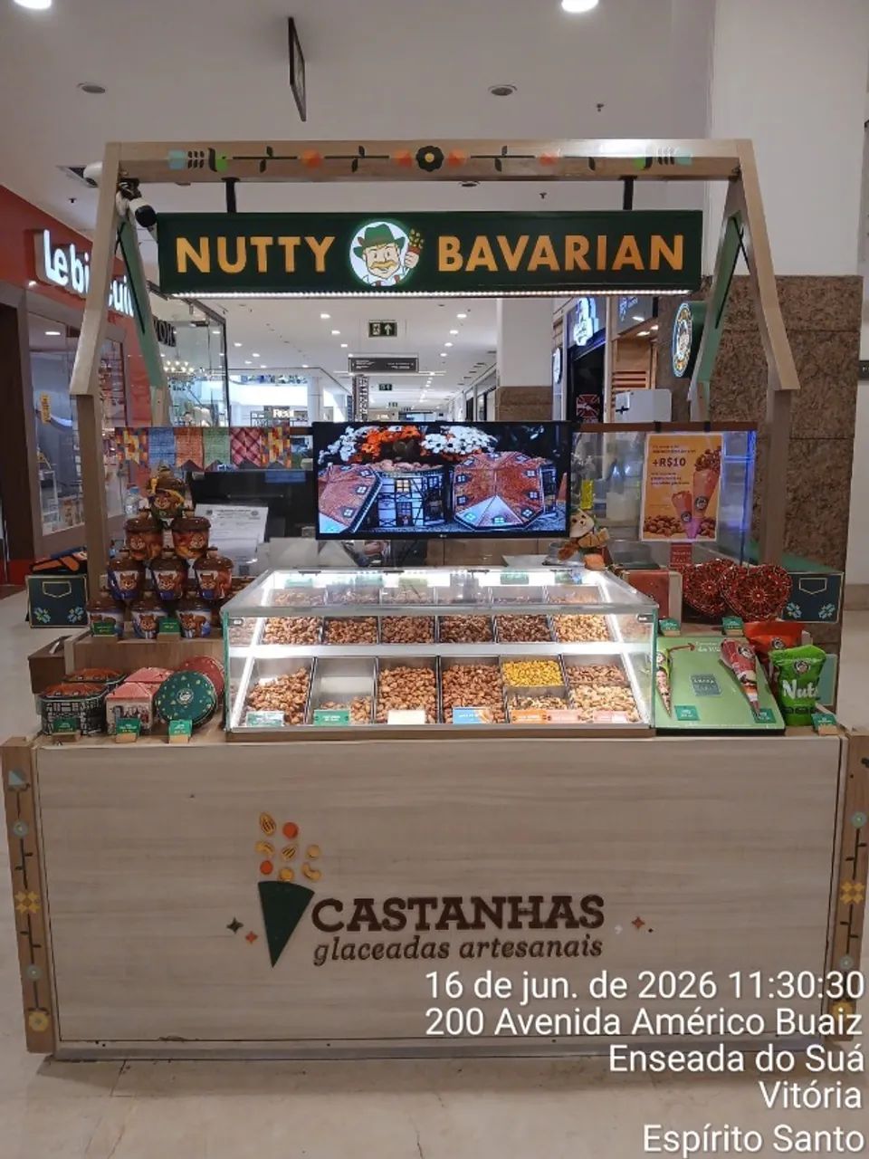 Vendedor/degustadora no Shopping Vitória sem experiência. Horário de 14:00 às 22:00
